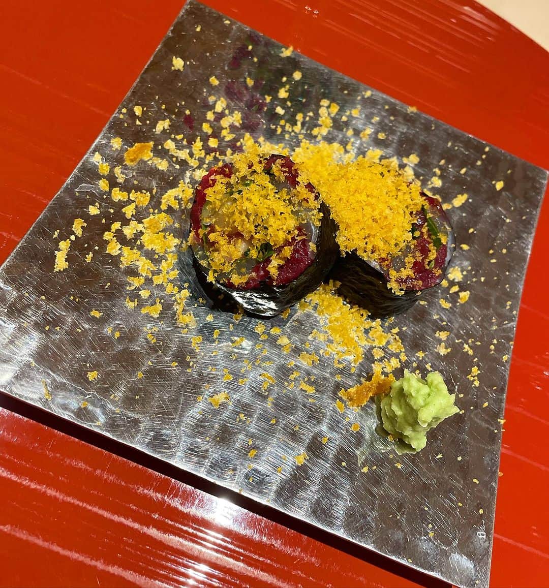 みくるんさんのインスタグラム写真 - (みくるんInstagram)「雪月花さん🌼  全１２種類の近江牛コース🐮 お肉好きな人も大満足のボリューミーなコース✨  焼きも茹でも蒸しも色々な味付けで食べれて 大将も気さくで楽しい有名店✨  #コンセプトカフェ#メイドカフェ#アールズカフェ#キャバクラ#名古屋キャバクラ#錦キャバ#japan#japanesegirl#メイド#コスプレ女子#コンカフェ嬢#肉女子#肉スタグラム#名古屋グルメ#肉割烹#雪月花」8月3日 23時23分 - milkurumin123