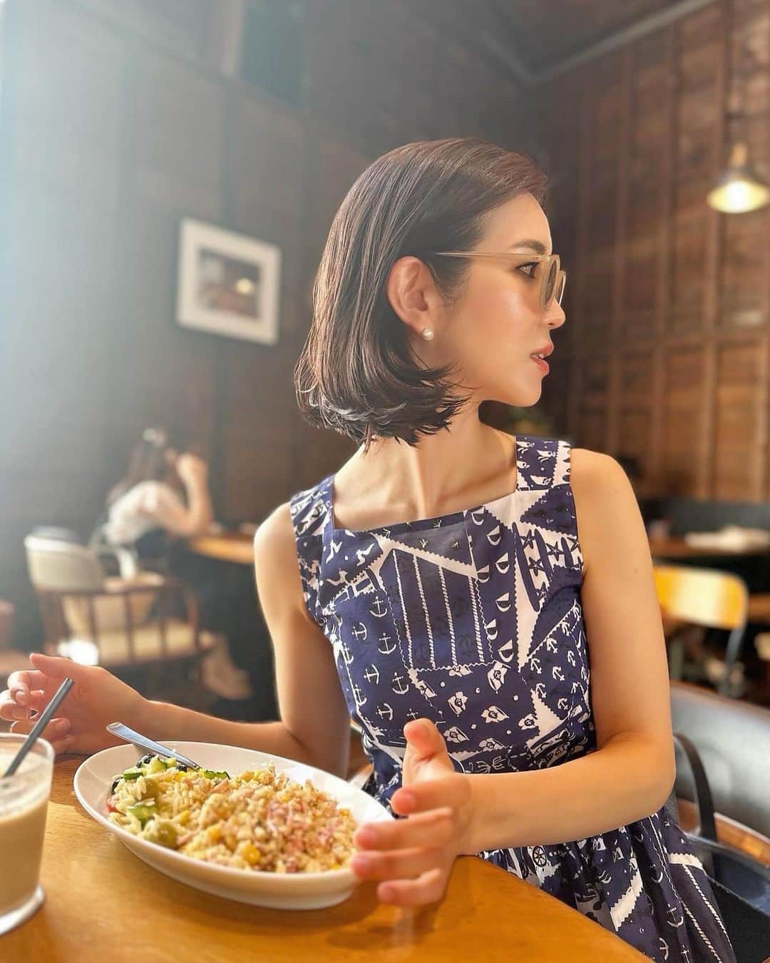 川人未帆さんのインスタグラム写真 - (川人未帆Instagram)「・ お腹空きすぎて、 一周回ってクスクスをオーダーした。 なんか綺麗になれそうな気がした。 😇😇😇」8月4日 9時15分 - miho0319kawahito