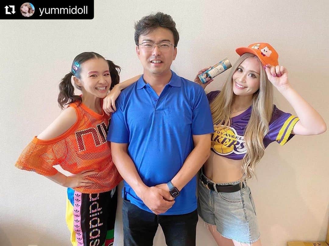 のインスタグラム：「. . しかもmisonoを 『トリからトップバッターに 変更にして下さったおかげ』で！  『歌唱するお仕事』を1日で2件 ハシゴする事が出来たので めちゃくちゃ助かりました…  ↓  #Repost @yummidoll with @use.repost  花立牧場の代表！ 8/20は悪天候で本当に大変でしたが  最後まで諦めず イベントを中断しながら  ステージを再開して最後の花火まで なんとか漕ぎ着けました！  打ち合わせから数えて3ヶ月間 めっちゃお疲れ様でした‼️  素晴らしいフェスで みんなを笑顔にしてくれました🐮😊  鳥海高原花立牧場FESTA  かけがえない価値があるイベントだと私は思います(^^)  #牧場 #牧場FESTA #鳥海高原 #花立牧場 #由利本荘市」