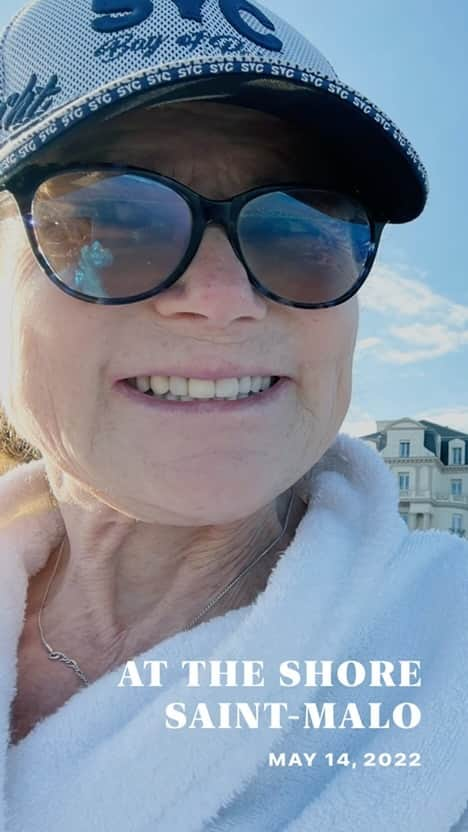 トヴァ・フェルドシャーのインスタグラム：「79 years ago in these summer months, my father, US Army Officer Sidney Feldshuh entered France at St Malo to go underground for the US Intelligence to help free France from the Nazi Tyranny. Thousands of soldiers hit Normandy Beach in June. My father’s fluency in French and German put him at Normandy Beach on DDay +5, which saved his life.」