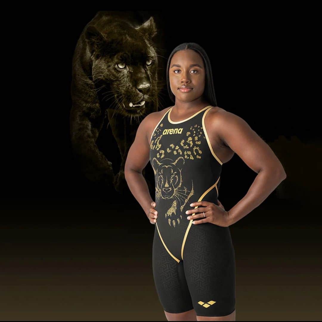 arenausaのインスタグラム：「INTRODUCING: Our Elite Athlete Signature Collection 👑   Simone, Jessica, and Lydia each chose an animal that best represents who they are and guides them - from their choices in training to behind the starting block 🌟☄️ Check out our Stories 👀 #teamarena #arenausa #arena50」