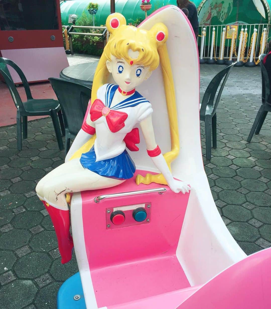 Sailor Moonさんのインスタグラム写真 - (Sailor MoonInstagram)「✨🌙 I’m not sure it’s still there but I visited Sailor Moon at Hanayashiki theme park in 2016! 🌙✨  #sailormoon #セーラームーン #tokyo」8月4日 4時54分 - sailormoon_sc
