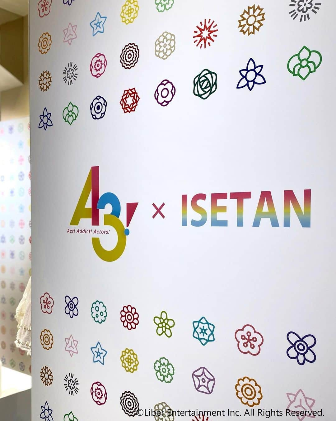 ISETAN PARK netさんのインスタグラム写真 - (ISETAN PARK netInstagram)「超人気アプリゲーム『A3!』と伊勢丹がコラボレーション！    累計ダウンロード数800万を超える超人気アプリゲーム『A3!』と伊勢丹のコラボレーションが実現！  『A3!』は、リベル・エンタテインメントが提供するスマートフォン向けアプリケーションゲームで、個性豊かな劇団員であるキャラクターたちを育成するイケメン役者育成ゲームです。 会場では、キャラクター原案を手掛ける冨士原 良先生が描き下ろした、MANKAIカンパニー各組リーダーの4人が飾るビジュアルのグッズをはじめ、店頭限定アイテムなどキャラクターや作品の世界観をイメージしたアパレルや雑貨が大集合！ぜひお見逃しなく。    ©Liber Entertainment Inc. All Rights Reserved.   A3! × ISETAN  ■開催中～8月8日(火)  ■本館2階 イベントプロモーションコーナー  ※数量に限りがある商品もございますので、品切れの際はご容赦ください。    イベント情報は @isetan_shinjuku ストーリー「POP UP」またはこちら▼  https://moodmark.mistore.jp/journal0125/012510/    ■MOO:D MARK by ISETAN(ムードマーク バイ イセタン)販売会期：～8月30日(水)午後8時    @moodmark__gift    #エースリー #A3game #A3anime #MANKAIカンパニー #actaddictactors #A3isetan #A3伊勢丹 #エースリーイセタン #エースリー伊勢丹 #エースリーグッズ  #popupstore #期間限定ストア #isetan #isetanshinjuku #이세탄 #이세탄백화점 #신주쿠이세탄 #イセタン #伊勢丹 #百貨店 #デパート #伊勢丹新宿 #新宿伊勢丹 #伊勢丹新宿店    ※9月1日(金)伊勢丹新宿店本館・メンズ館は全館イベント開催につき休業させていただきます。  尚、伊勢丹会館、パークシティ イセタン3～5は通常営業いたします。」8月4日 17時06分 - isetan_shinjuku