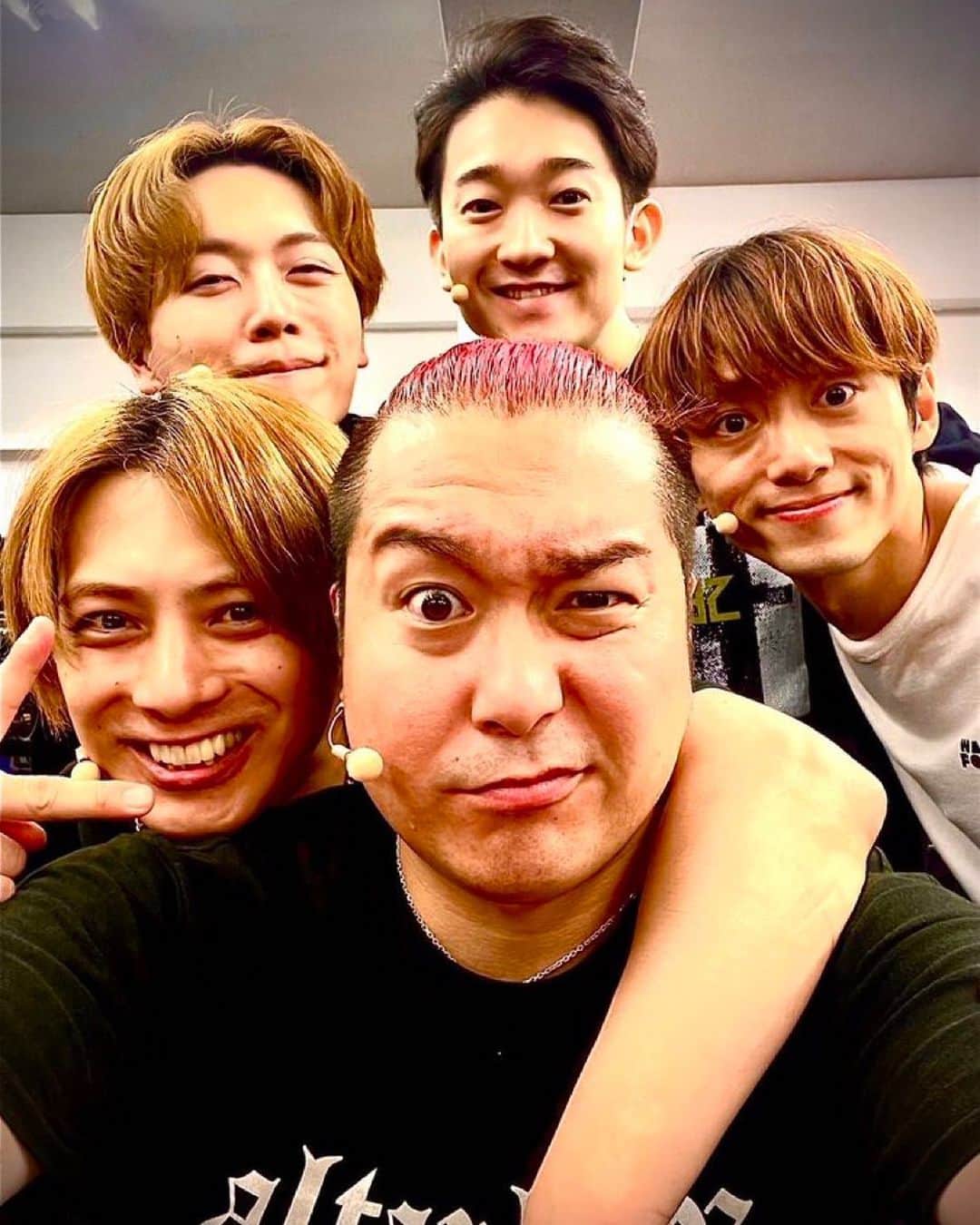 米原幸佑のインスタグラム：「#アルターボーイズ  我らで2023年 アルターボーイズの幕を開けます！ 応援よろしくお願いします✝️」