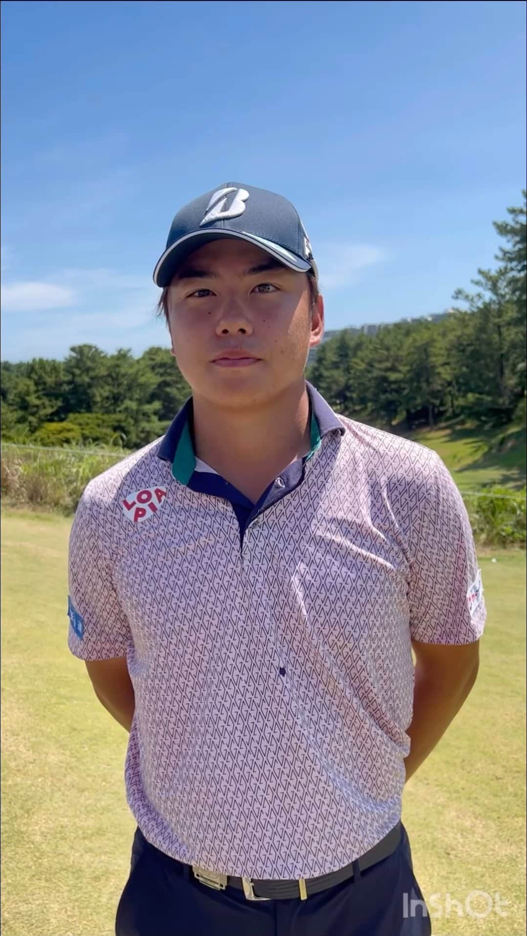  JGTO 男子プロゴルフツアーのインスタグラム：「「横浜ミナトChampionship ～Fujiki Centennial～」第2ラウンド⛳️  清水大成🏌️‍♀️が10バーディ、ノーボギーの61‼️😳通算８アンダーで2位タイに浮上しました👏 本大会の開催コース⛳️横浜カントリークラブ⛳️の思い出と横浜で食べた美味しかった料理🍜について聞きました‼️😊  #jgto #golftournament #男子ゴルフ #横浜ミナトチャンピオンシップ　#横浜カントリークラブ #清水大成」