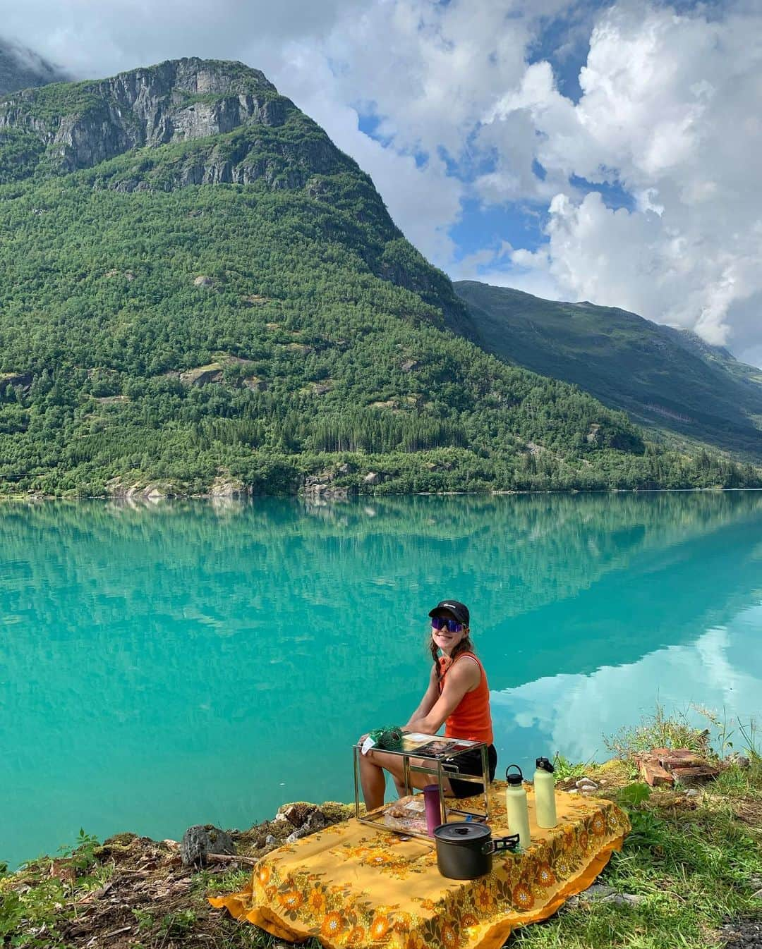 Anna Grimaldiさんのインスタグラム写真 - (Anna GrimaldiInstagram)「Norge you’re gorg 🏔️🩵🇳🇴 My eyes are so full!」8月4日 16時09分 - annakategrimaldi