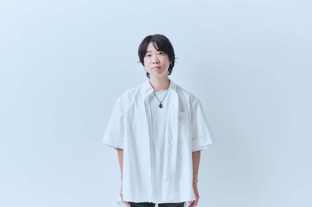 のインスタグラム：「2023年8月4日ハジ→の日。 スタートだ♪  今日を無事 迎えさせてくれてありがとう！  おはようからおやすみまでずっと ハジ→ファンのことを想って生きることを誓います！  今日会えるみんな 今日は会えないみんな、 それぞれだと思うけど  おれはうざいくらい 君のことを想ってるよ！  出逢ってくれてありがとう！ そしてこれからもよろしく！ 今日が俺の 原点〜ZERO〜 さぁゆこうかな♪  2023年8月4日 8:44 ハジ→より。  #8月4日 #ハジー  #8月4日はハジーの日」