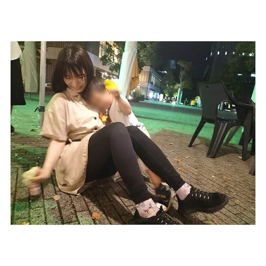 のインスタグラム：「さい子ちゃんとイチャイチャする息子👶♥  #BBQ」