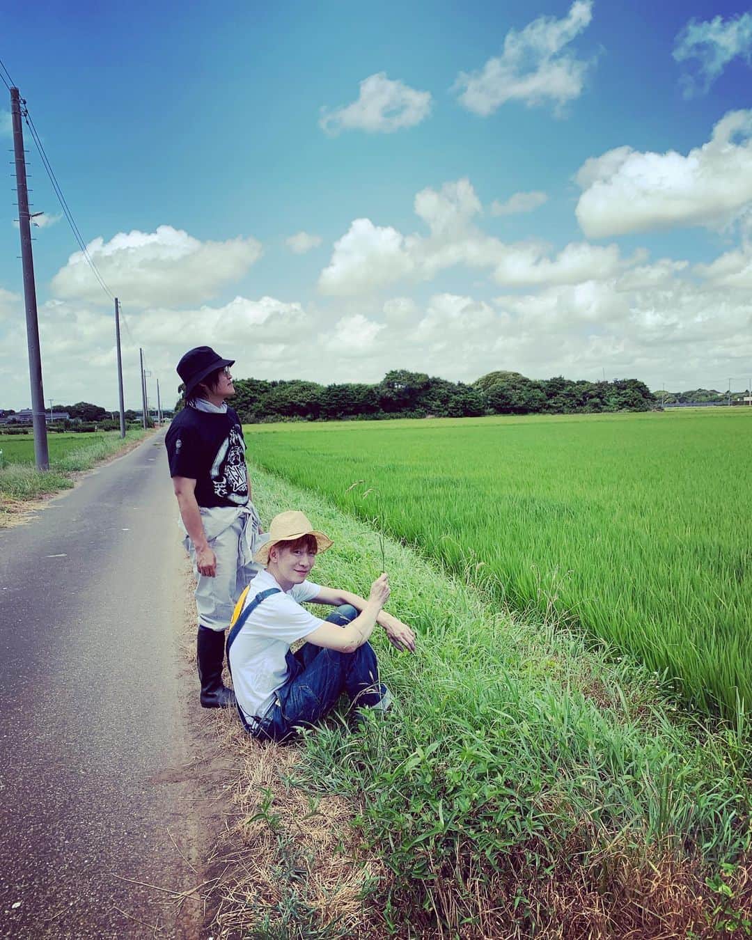 木島隆一さんのインスタグラム写真 - (木島隆一Instagram)「ヒプ生みましたか？🌾🦅🪩」8月4日 9時53分 - kijikiji_kiji_man