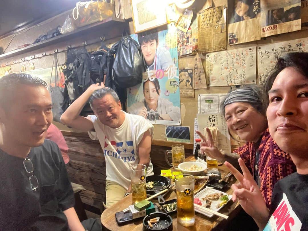 斉藤正伸（ジャガモンド）さんのインスタグラム写真 - (斉藤正伸（ジャガモンド）Instagram)「ヨシキさんに誘ってもらって飲みに行ったら川瀬陽太さんいてびっくり。  みんなでトランスフォーマー観に行きました。  #川瀬陽太 #高橋ヨシキ #てらさわホーク #ジャガモンド斉藤 #トランスフォーマー #ビースト覚醒」8月4日 10時32分 - mondmasa