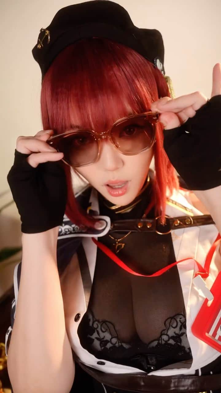 YingTzeのインスタグラム：「AHOY ! ⛴️🌴 Let’s go Bahamas ✨  #houshoumarine #hololive #hololivegirls #hololivecosplay」