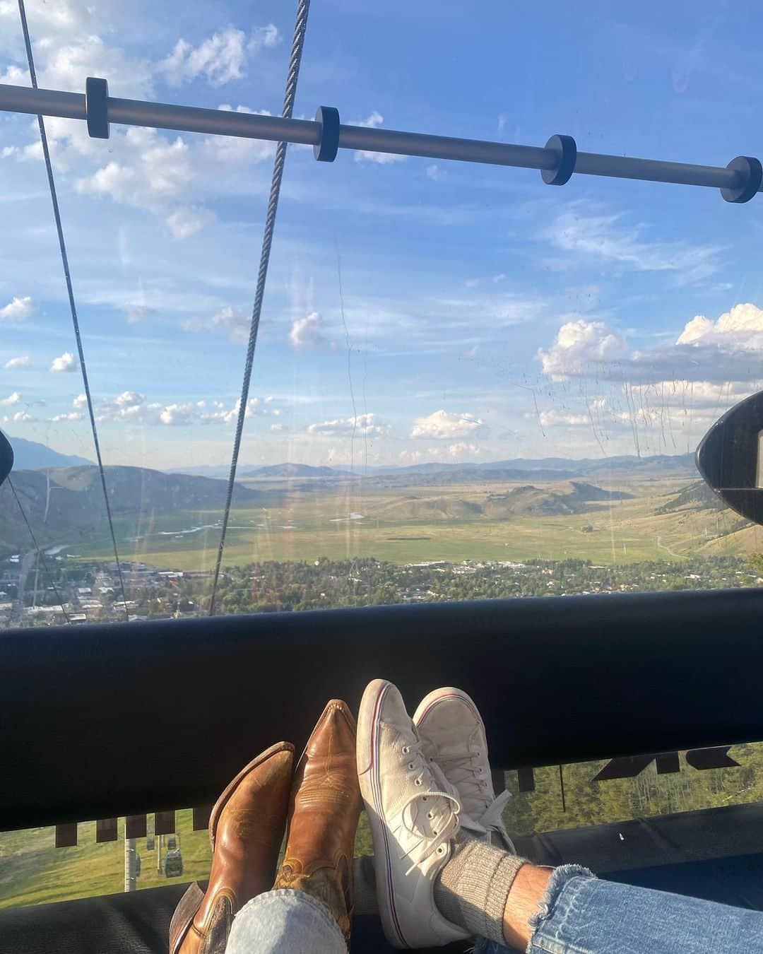 さんのインスタグラム写真 - (Instagram)「Jackson hole 🦬」8月4日 11時04分 - auroraperrineau