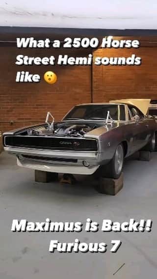 Classics Dailyのインスタグラム：「@nelsonracingengines “Maximus” The All Metal Wide Body 2500 Hp Twin Turbo Hemi Charger  _ #Classic #classics #Classiccar #classiccars #americanmuscle #Musclecar #Musclecars #car #dodge #charger」