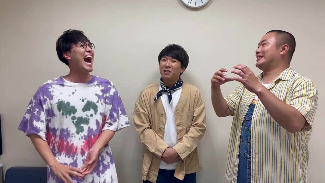 かーしゃさんのインスタグラム写真 - (かーしゃInstagram)「昨日はエイトクラベルありがとうございました！  エイトクラベル開催できてよかったです！  メンバーのみんな！ お客さん！ K-PROさん！  皆さんのおかげで開催できました！！  ありがとうございました！！  アーカイブ配信を明後日の 8/5（土）21:00頃〜8/19（土）23:59まで公開します！ 1300円 https://twitcasting.tv/ka_sha27/shopcart/252666 体調不良や都合が悪く来れなかった方々はこちらをご覧ください！  企画で使った映像は配信のほうがキレイに見れると思います…！  また来年にでもやりたいですね…  #エイトクラベル #ハナコ #こまたつ #トンツカタン #ストレッチーズ #ハナフダ #東京ホテイソン #ナイチンゲールダンス #かーしゃ #ジャイアントジャイアン #kpro」8月4日 13時23分 - kasha_gg