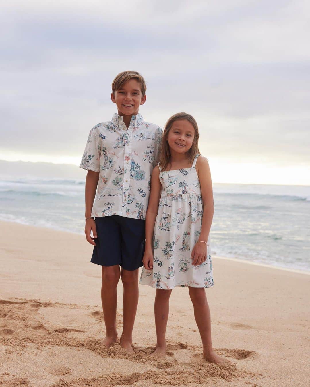 レインスプーナーさんのインスタグラム写真 - (レインスプーナーInstagram)「Aloha styles for the whole family with our latest print release Hawaii 1959. Available in-store and online now.」8月4日 13時23分 - reynspooner