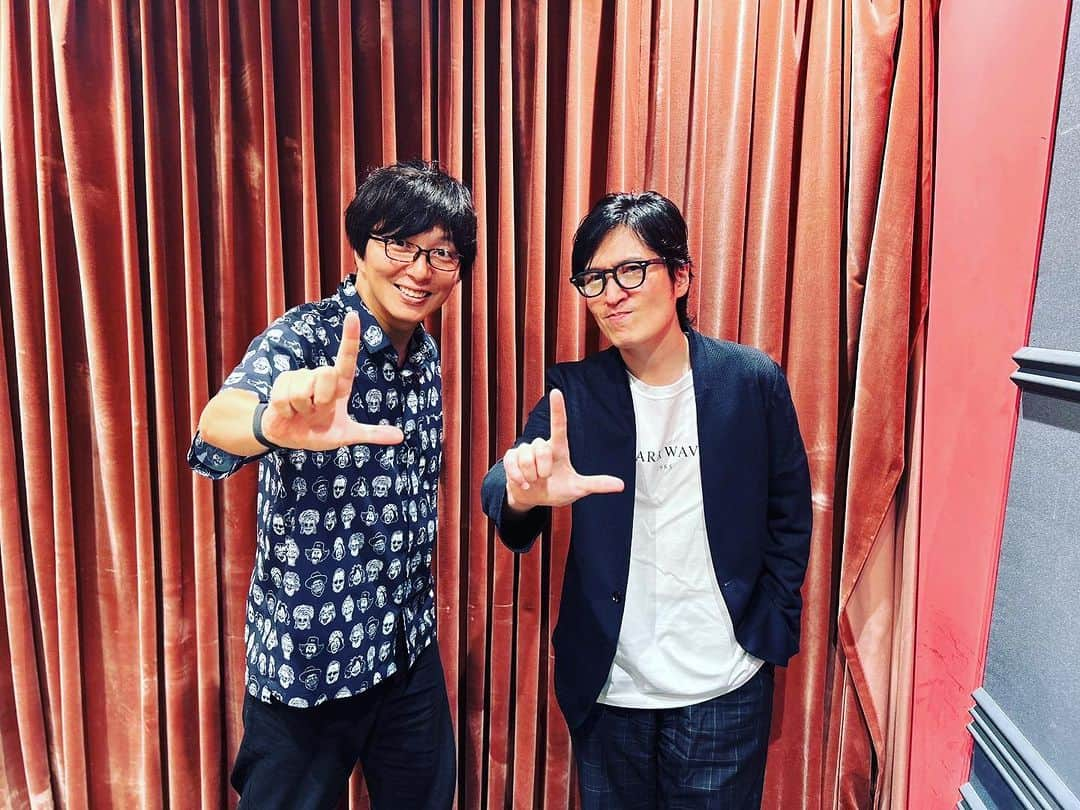 清塚信也さんのインスタグラム写真 - (清塚信也Instagram)「レオ党のレオさんと！ ラジオ！📻  【三井ダイレクト損保 presents 『強くてやさしい金曜日』】8月のゲストは【清塚信也】さん！土屋礼央さんが「他人とは思えない」という清塚さんとのトークは如何に!?TBSラジオでは、このあと13時42分頃から「金曜ワイドラジオTOKYO『えんがわ』」内で放送です。 #えんがわ #tbsradio  #土屋礼央 さん」8月4日 13時37分 - shinya_kiyozuka