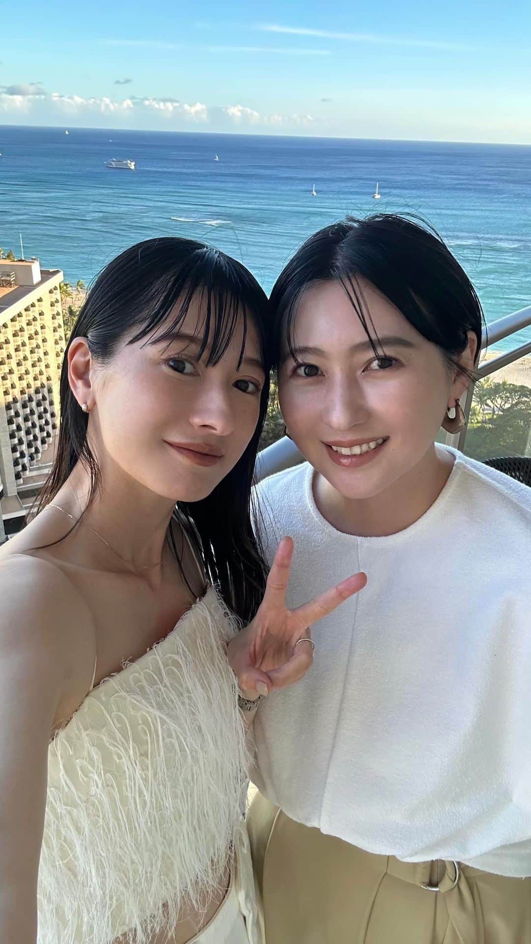 松本恵奈のインスタグラム：「ハワイからインスタライブ🌺 （風やばすぎた。笑）  また夜にでもゆっくりできる時にLiveします。笑」