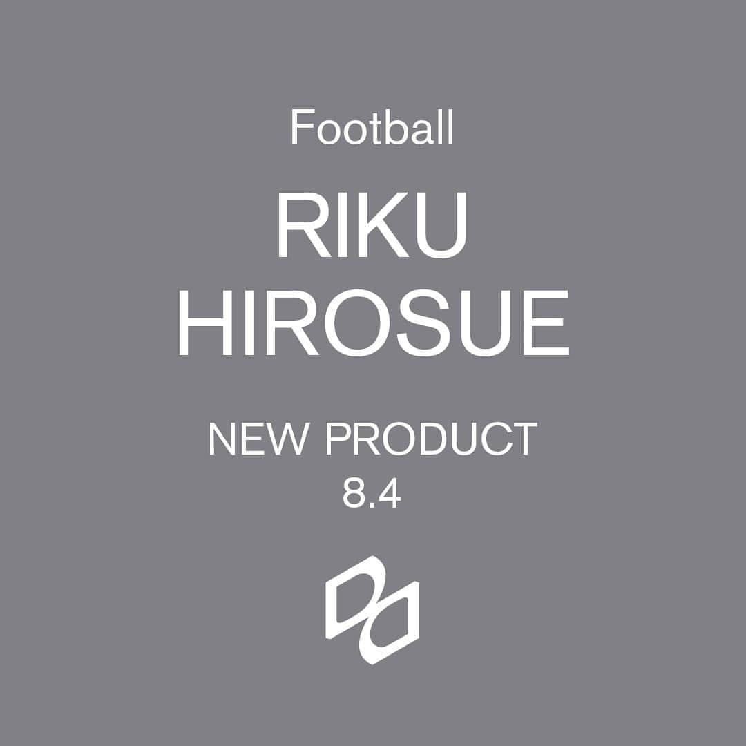 廣末陸さんのインスタグラム写真 - (廣末陸Instagram)「Limited collection by Riku Hirosue ラインメール青森FC 廣末陸プロデュース限定Tシャツ "YOLO"  ¥3,900(税込)+送料 ホワイト XS/S/M/L/XL  #サッカー #廣末陸 #ラインメール青森 #Tシャツ #YOLO #アスレジャー  #Athleisure #descratch #デスクラッチ  #推しアスリート #推し活 #スポーツ好きな人と繋がりたい #社会貢献　 #社会貢献活動　 @descratch_inc」8月4日 14時38分 - rikulovesoccer