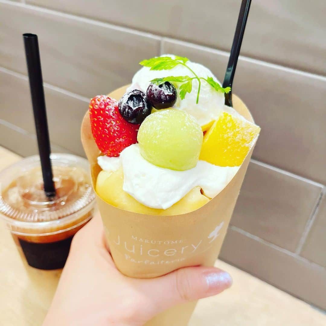 安野希世乃さんのインスタグラム写真 - (安野希世乃Instagram)「🍓 遅めのお昼ご飯。 毎日暑いので、みなさまご自愛くださいね🌻」8月4日 14時49分 - kiyonon_at_home