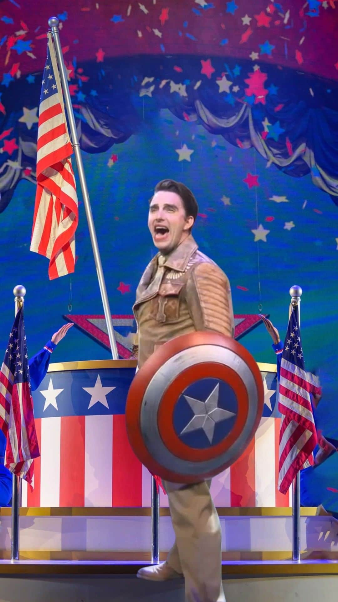 ディズニーランドのインスタグラム：「Witness Captain America’s story come to life on stage at the Hyperion Theater in Disney California Adventure® Park before it ends on August 31! Drop a 🇺🇸in the comments if you’re going to see Rogers: The Musical.」