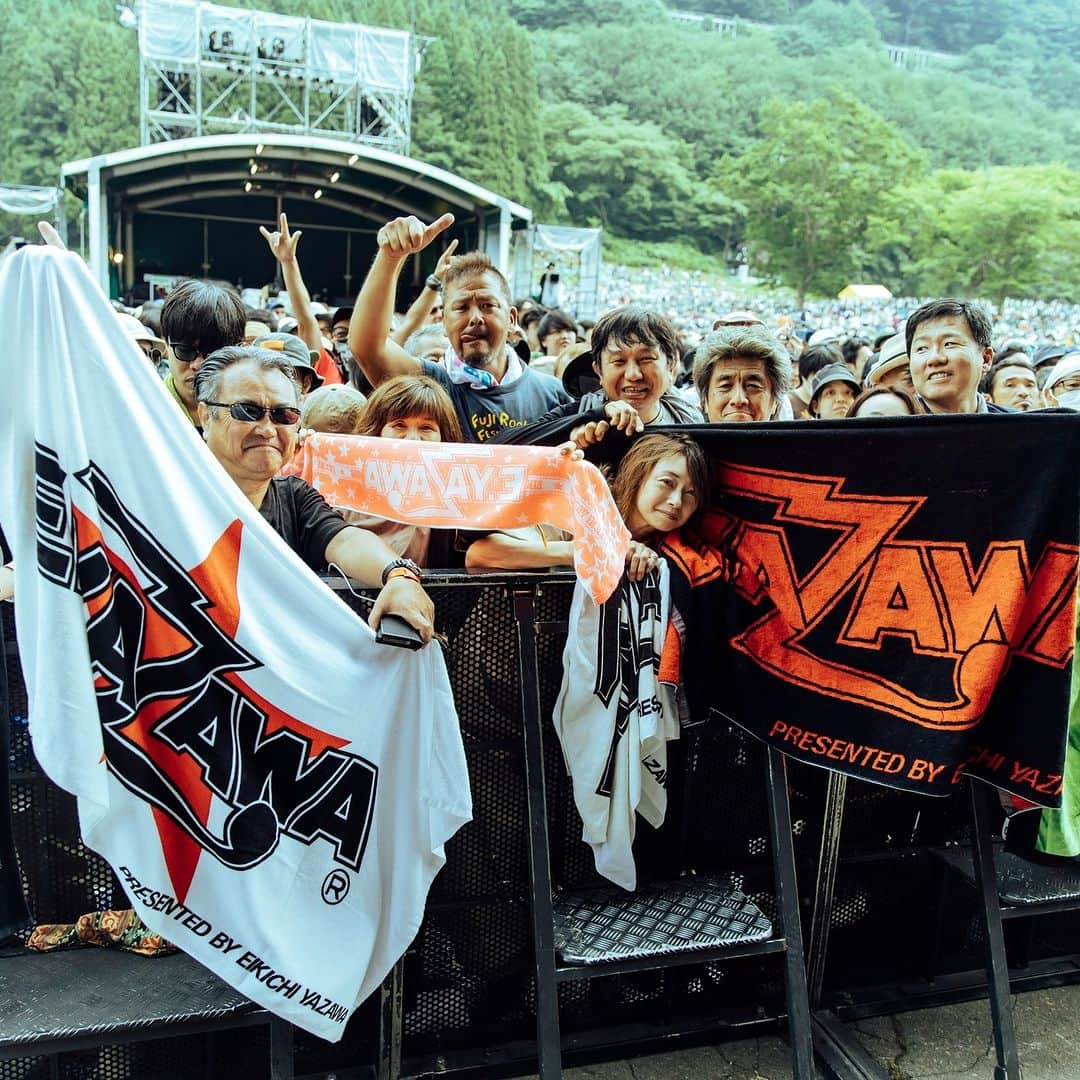 フジロック・フェスティバルさんのインスタグラム写真 - (フジロック・フェスティバルInstagram)「Day 1  Photo Dump ❷ ✌  #YAZAWA  Photo: @yokoyamarock  @soutarou_shimizu  #fujirock #fujirockfestival #フジロック #苗場」8月4日 17時30分 - fujirock_jp