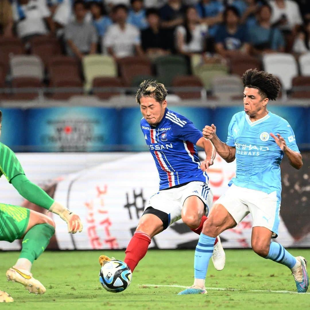 横浜F・マリノスさんのインスタグラム写真 - (横浜F・マリノスInstagram)「What a SPEED @inoue.kenta17 💨 #fmarinos #ManCity #井上健太」8月4日 17時56分 - yokohamaf.marinos