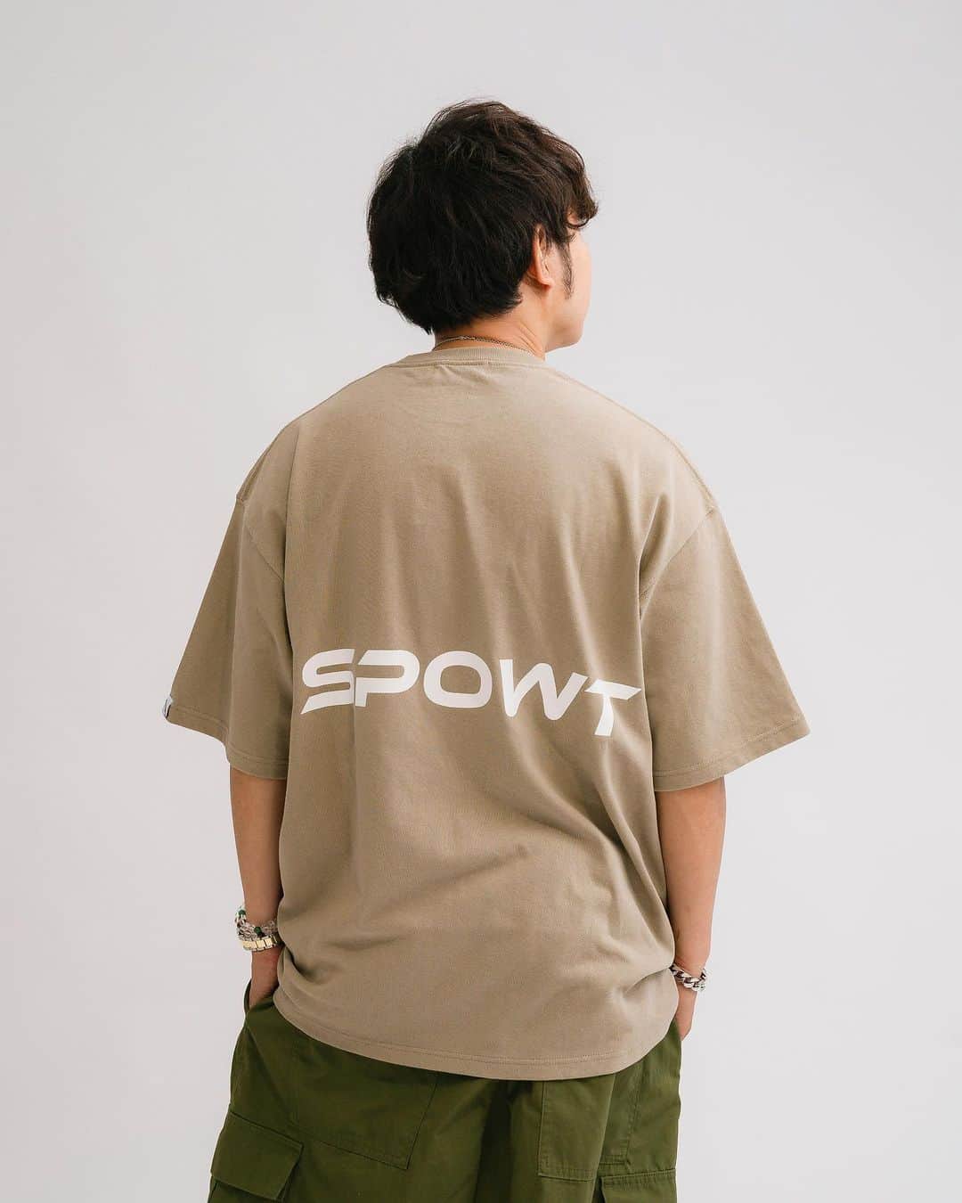ヤスタケさんのインスタグラム写真 - (ヤスタケInstagram)「🆕✨ Newly-released @spowt2018 acid khaki t-shirt!!!  #spowt」8月4日 18時02分 - yasutagram0316