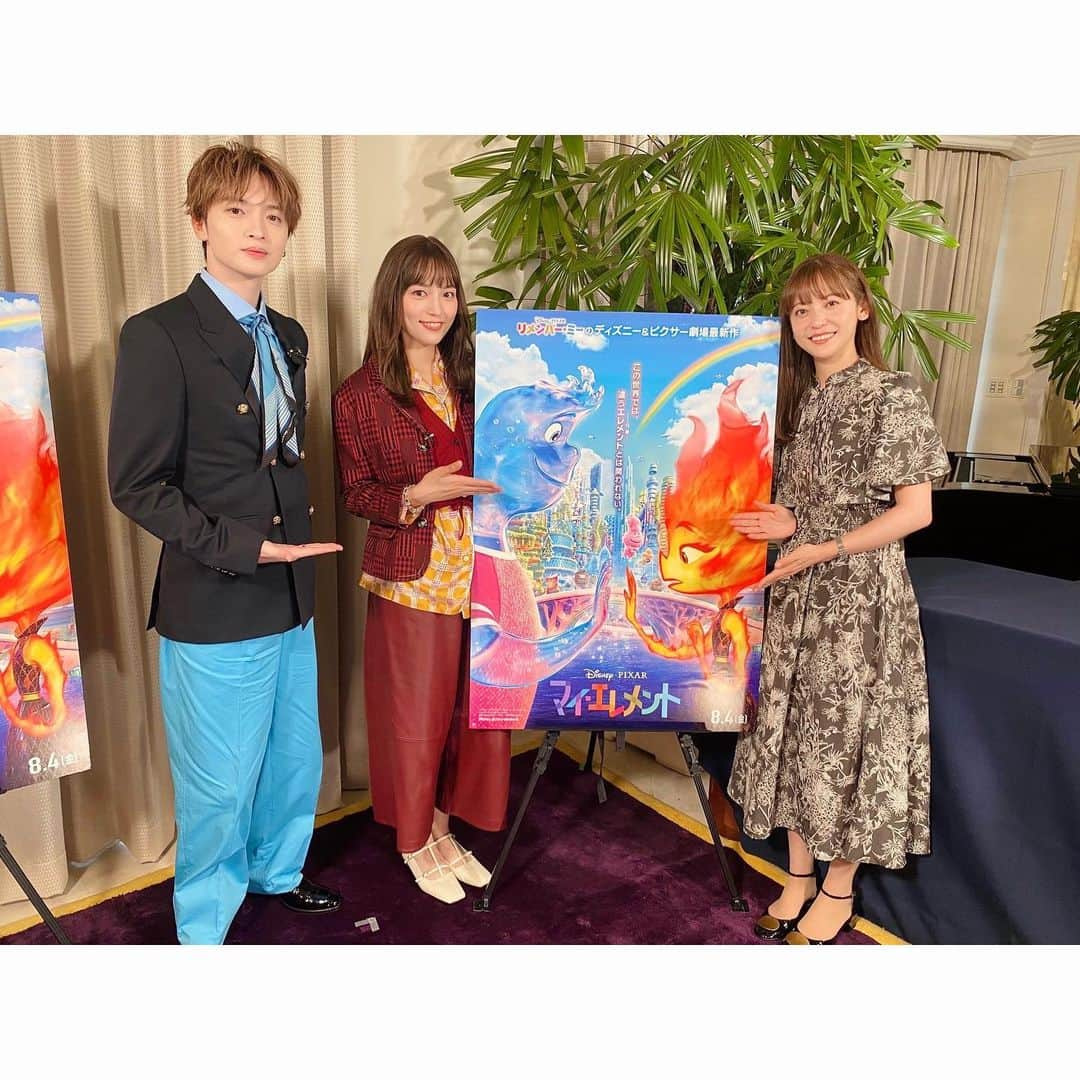 森夏美のインスタグラム：「. ディズニー&ピクサーの劇場最新作 「マイ・エレメント」🌳☁️🔥💧  エンバー役🔥川口春奈さん ウェイド役💧玉森裕太さんに お話を伺いました！  家族愛が詰まっていて、 エンバーに共感する瞬間がいくつもあったという川口さん。 そして、作品を観て、たくさん笑って泣いて、 心のデトックスになったらと話す玉森さん。  鑑賞したあとは優しい余韻があり、 私も、一緒に行ったスタッフさんと、 ゆったり歩いて語り合いながら帰りました☺️  映画「マイ・エレメント」はきょう公開です🎬  #映画 #ディズニー #ピクサー #マイエレメント#川口春奈 さん #玉森裕太 さん #東海テレビ #アナウンサー #森夏美」