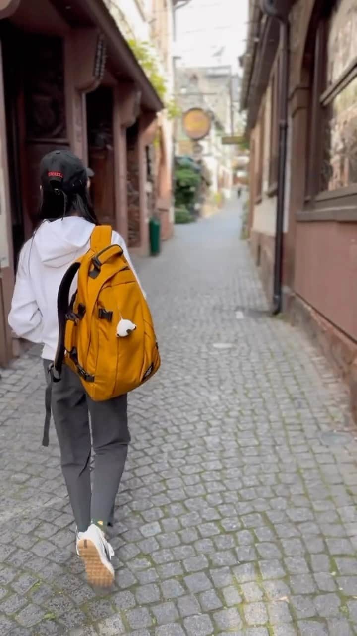 CABINZEROのインスタグラム：「Celebrate with us as we announce the winner for the best video of July! ✨ A huge congratulations to @pho.win for her creativity! Don’t forget to submit your videos for our monthly competition to win a free backpack from our collection. Send your entries to media@cabinzero.com, and you could be the next winner!  #CabinZero #Travel #backpack #packing #Zerohassletravel」