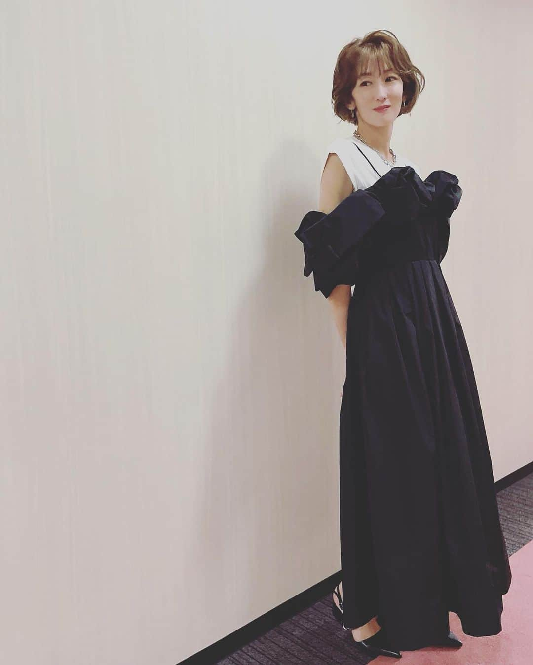 大河内奈々子さんのインスタグラム写真 - (大河内奈々子Instagram)「. . 昨日　着用のお洋服について　メッセージをたくさんありがとう😊 私もお気に入りです🙌  ドレスは #MEIMEIJ シューズは @charleskeith_jp #charlesandkeith アクセサリーは @stellarhollywood   #大河内奈々子 #nanakoohkouchi #ぽかぽか」8月4日 18時52分 - nanakoohkouchi