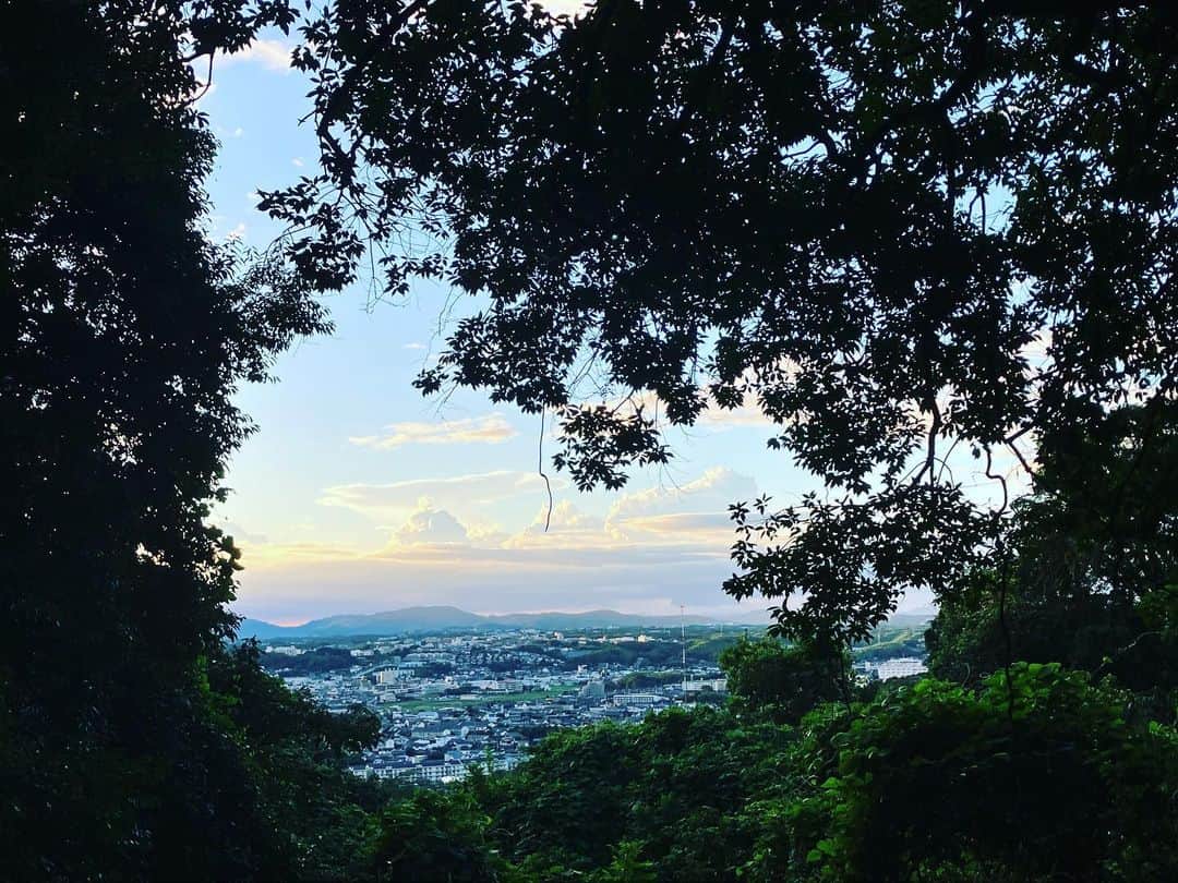 常盤よしこのインスタグラム：「キレー♡ #立田山」