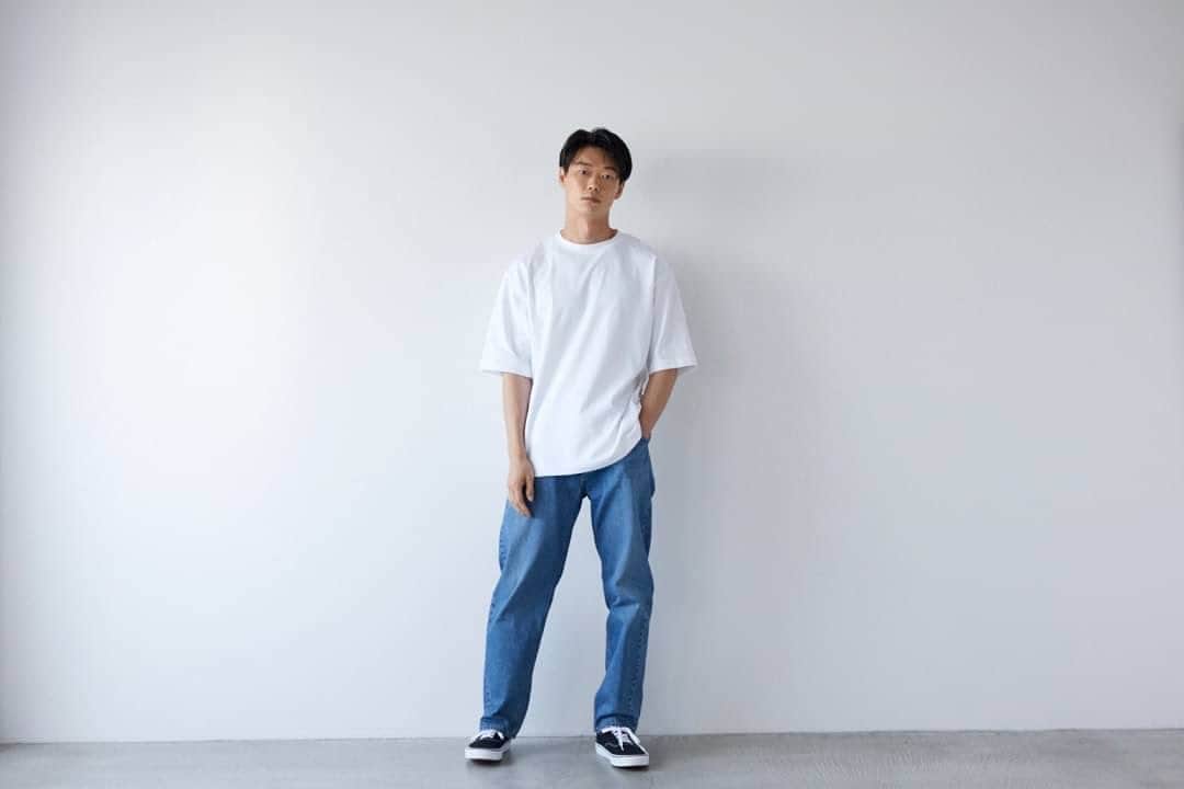 笠松将のインスタグラム：「暑くて溶けちゃうそう  UNIQLO^_^」