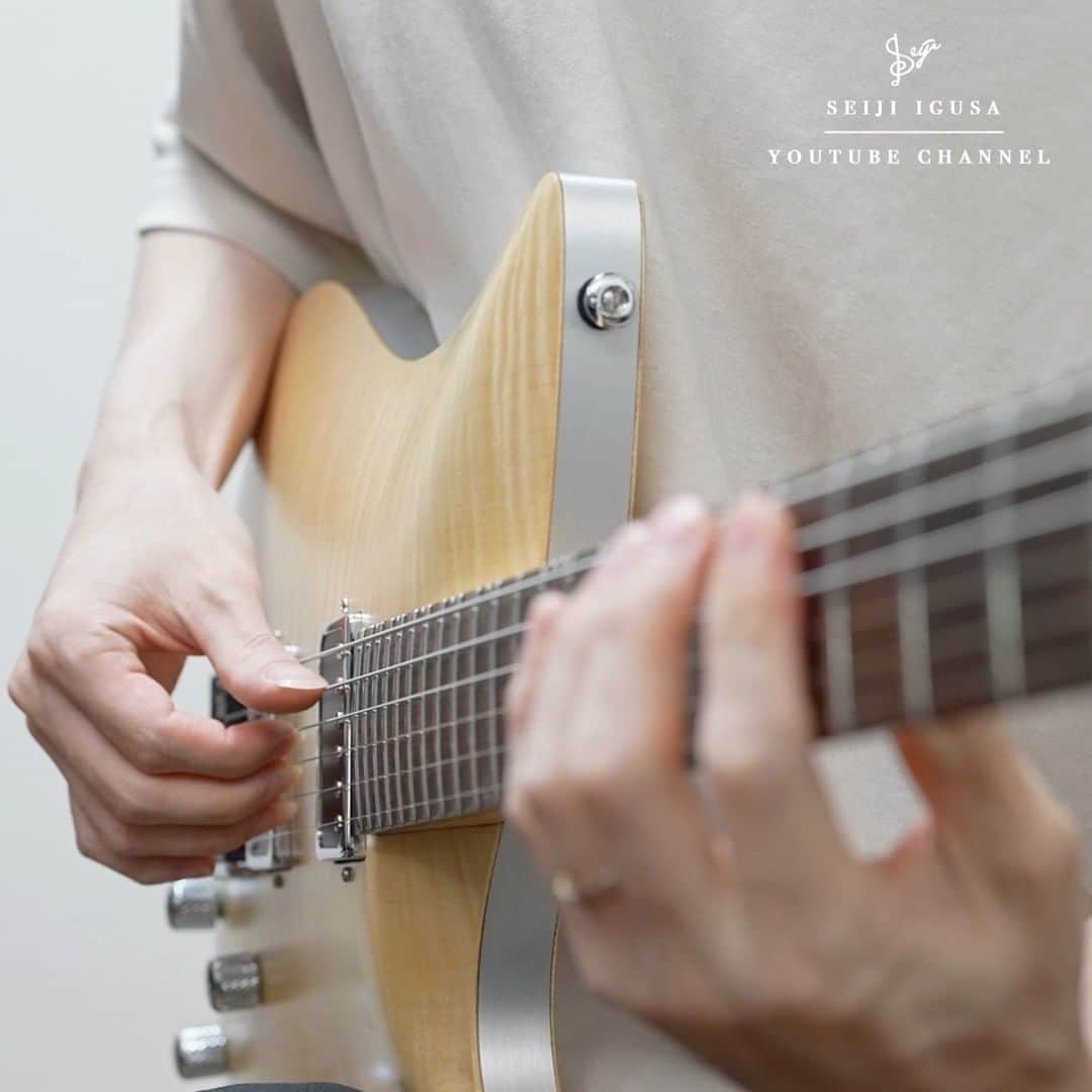 のインスタグラム：「Which Guitar Sounds Better? (Switzerland vs Japan) #guitar #instaguitar #electricguitar」