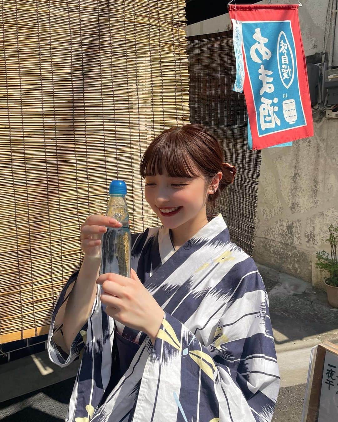 新田湖子さんのインスタグラム写真 - (新田湖子Instagram)「今年も浴衣着た👘 去年と一緒のにしちゃった、、🎐 ラムネ美味しかったあ～～」8月4日 20時18分 - coconitta0809
