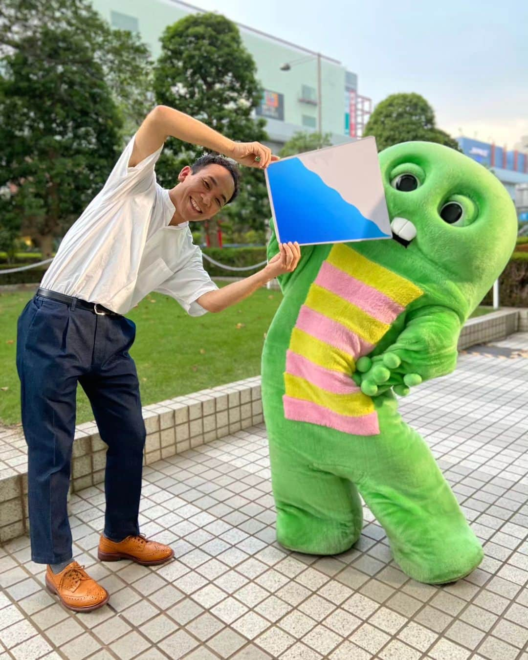 フジテレビ「プライムニュース イブニング」さんのインスタグラム写真 - (フジテレビ「プライムニュース イブニング」Instagram)「「関東、週末まで猛暑 」 週末まで 35°C以上、猛暑日が続き、猛暑日日数の記録を更新するかもしれません🌡️ 熱中症にご注意く ださい⚠️  #イット #ソラよみ #天達武史 #ガチャピン　@gachapin_official #天気 #お天気」8月4日 20時17分 - livenews_it