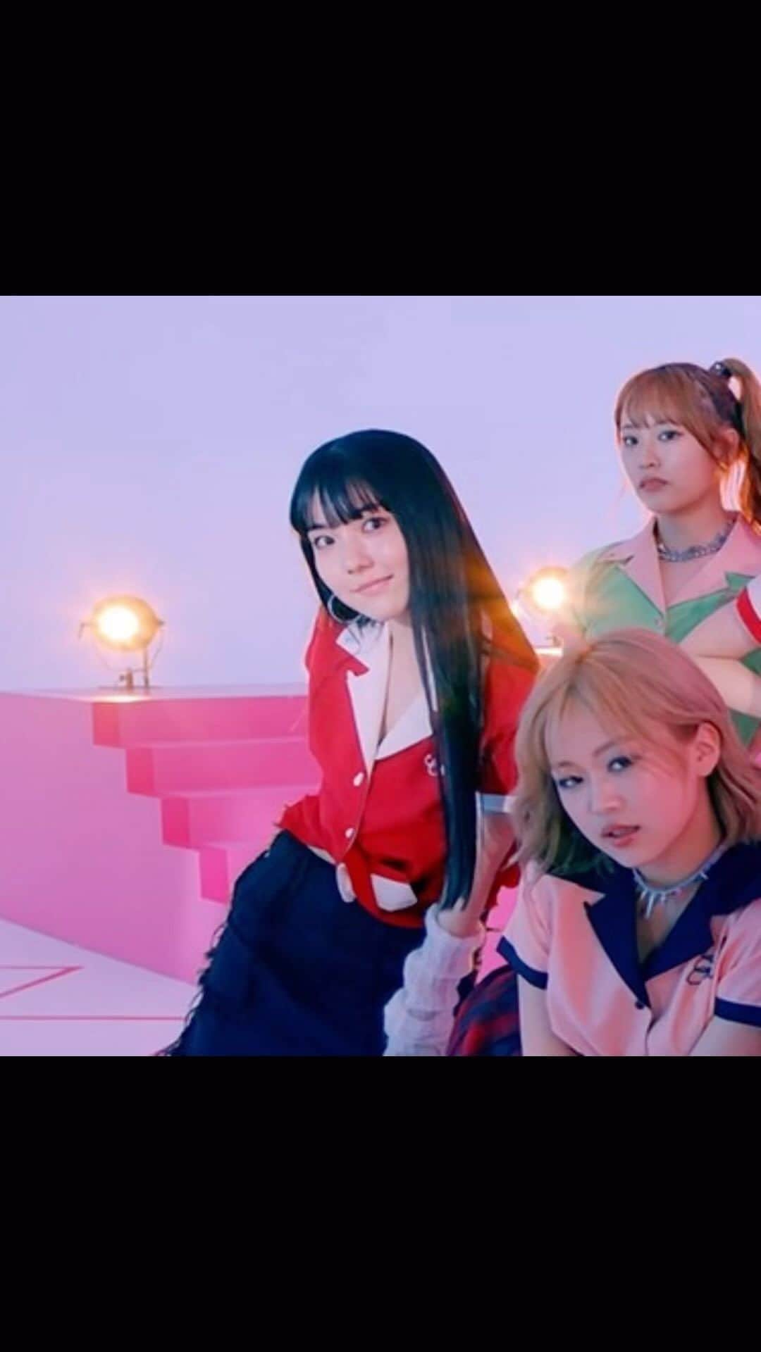 Girls²のインスタグラム
