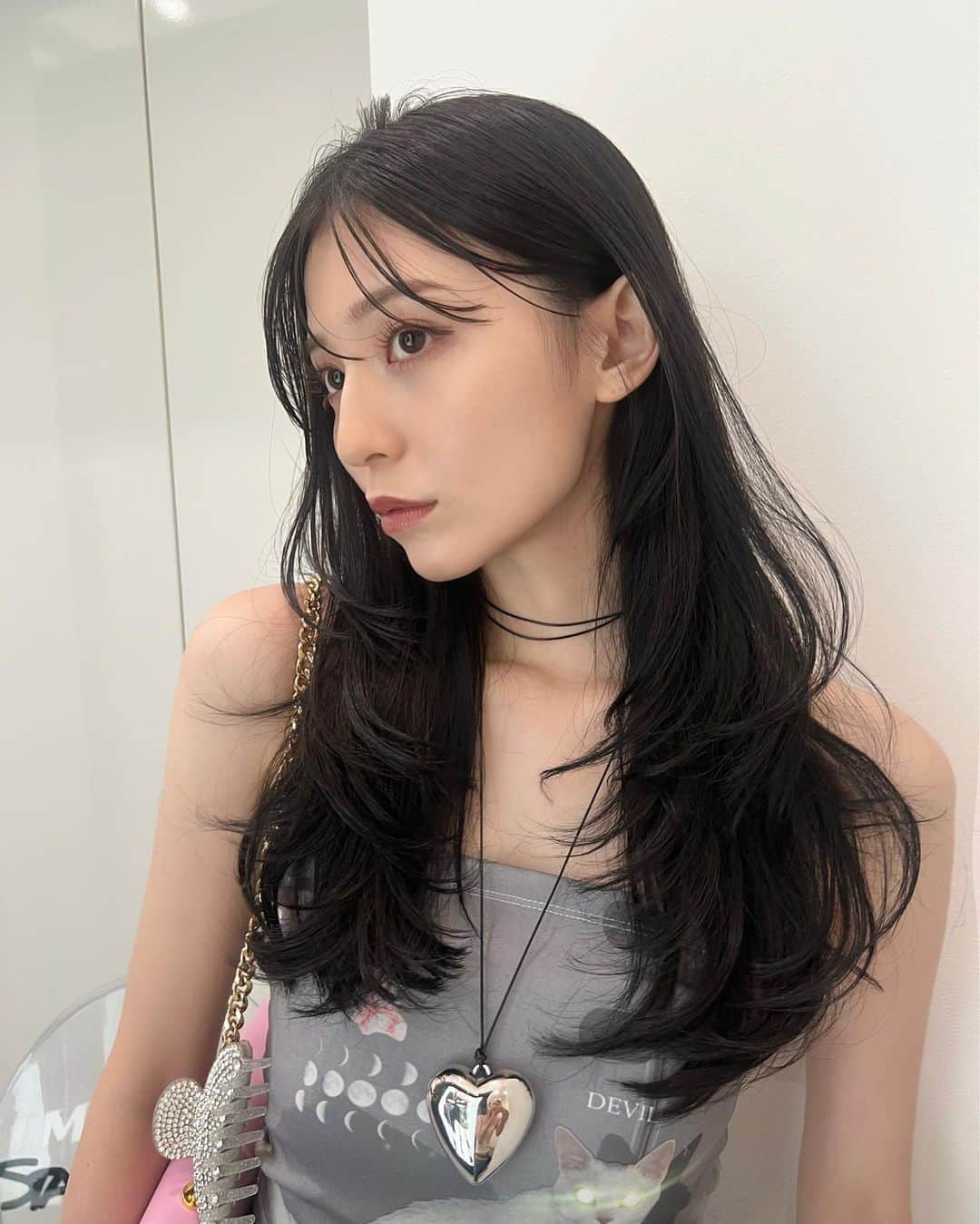 吉井美優のインスタグラム：「🩶🖤」