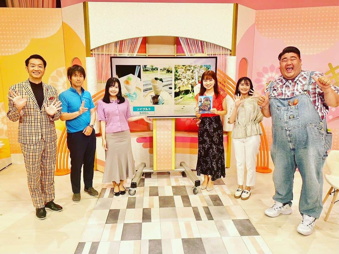 のインスタグラム：「今週もありがとうございました！久々の通常放送に戻って 賑やかさも盛り盛りで。 賑やかにお届けできました！ また来週もよろしくお願いします🎙️ #ゆうドキッ」