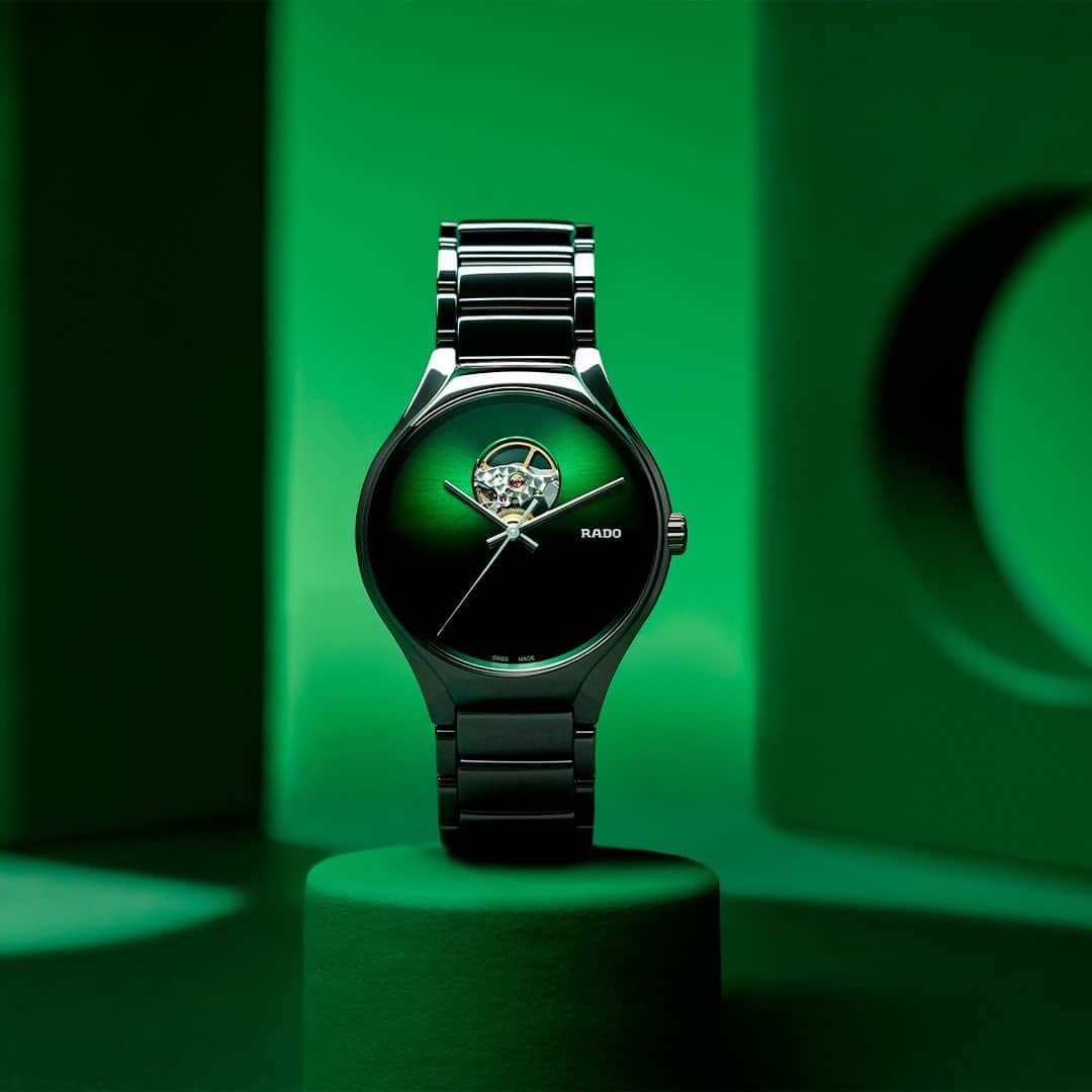 ラドーさんのインスタグラム写真 - (ラドーInstagram)「Reimagined for modern wearers while maintaining its unique and reliable style. This is the True Secret. Its plasma high-tech ceramic case and bracelet give it a polished look, and the dial opening at 12 o'clock adds an intriguing touch.​ ​ #Rado #RadoTrueSecret #CeramicWatch #Feelit」8月5日 0時00分 - rado