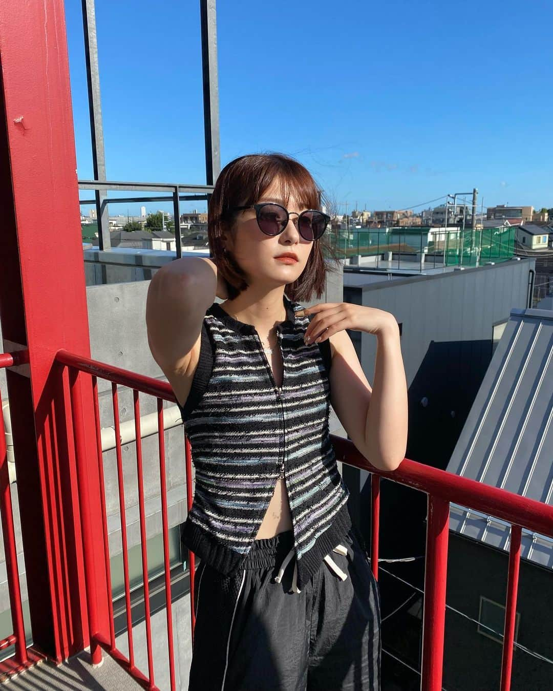 広瀬ちひろのインスタグラム：「🕶️☀️  また、腕、肩、顔のハイフしてもらいました！ ハイフが本当おすすめですの。」