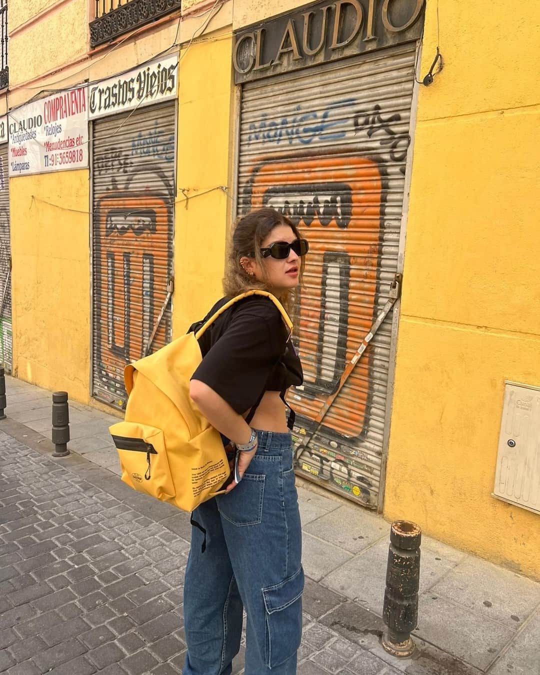 イーストパックのインスタグラム：「When sunny days call for sunny backpacks with @mariafarres wearing our Padded Pak'r Storm Yellow. More on www.eastpak.com  #builttoresist」