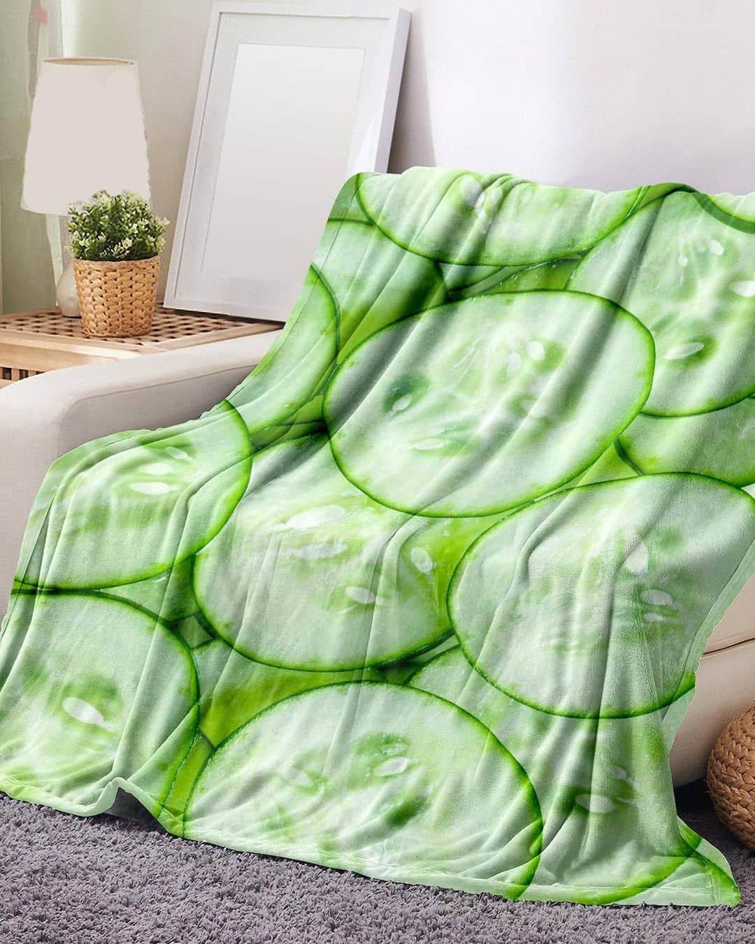 SHEINのインスタグラム：「Nap but make it nutritious 💤😉 Pick your daily dose of greens: 🍃 or 🥒?  🔎14630397 14327111  #SHEIN #SHEINforAll #SHEINstyle #SHEINhome #saveinstyle #fashion #chic」