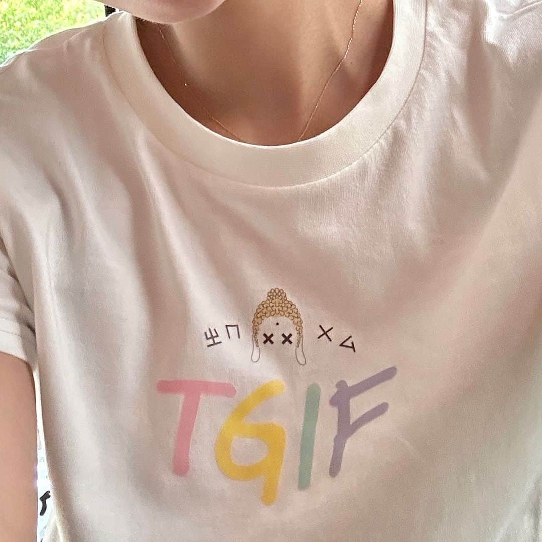 吳子霏（Ellen Wu）さんのインスタグラム写真 - (吳子霏（Ellen Wu）Instagram)「請猜ㄓㄇㄨㄙ TGIF」8月4日 21時10分 - ellenwuuuuu