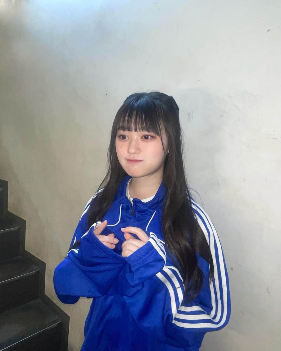 橘花怜のインスタグラム：「♡  ゆるゆる  #いぎなり東北産#橘花怜#かれんくん#ジャージ」