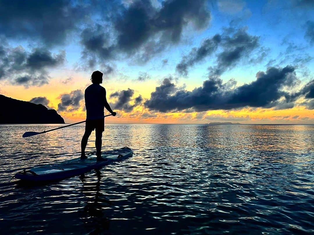 シュネルのインスタグラム：「いつかの沖縄の写真📷  #沖縄 #サップ」