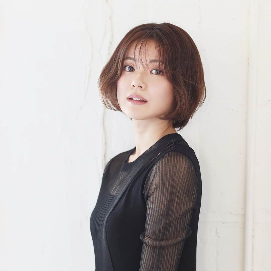 のインスタグラム：「【お知らせ】  8月6日よりFM AICHIでラジオ番組をスタートすることになりました。  SUNDAY RADIO CONNECTION 毎週日曜 20:00～20:30  番組は日曜の夜にラジオを通して、情報・音楽とリスナーとを繋げる（コネクトする）プログラム。東海エリアで話題の情報やアーティストからのメッセージ、音楽をお届けする他、映画好きなパーソナリティ、清水由紀による、映画＆主題歌紹介コーナーなども実施予定。  そして番組では皆さんからのメッセージも募集します。 東海地方っていいなぁ〜と思ってもらえるような番組をリスナーの皆さんと共に作っていきたいと思っています。  みんな聴いてね〜♡♡♡  初回放送のradikoへのリンクはコチラ→https://radiko.jp/share/?sid=FMAICHI&t=20230806200000 ※放送後1週間はradikoのタイムフリー機能で聴く事が可能です。  #fmaichi #sundayradioconnection」