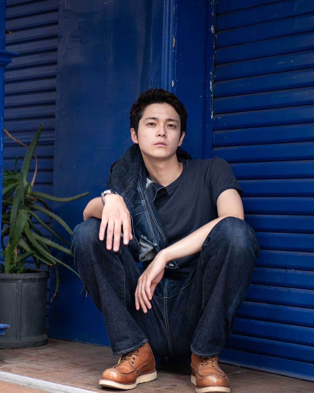 Ryosuke Miyake 三宅亮輔のインスタグラム：「ブーツカッコイイィ!♡」