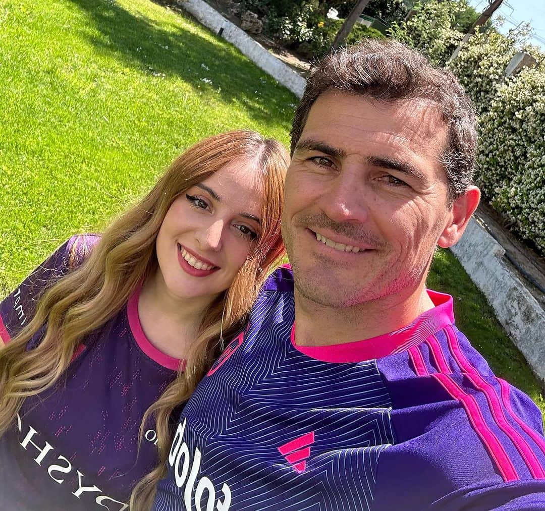 イケル・カシージャスさんのインスタグラム写真 - (イケル・カシージャスInstagram)「Los presis de 1K 🤝」8月4日 23時52分 - ikercasillas