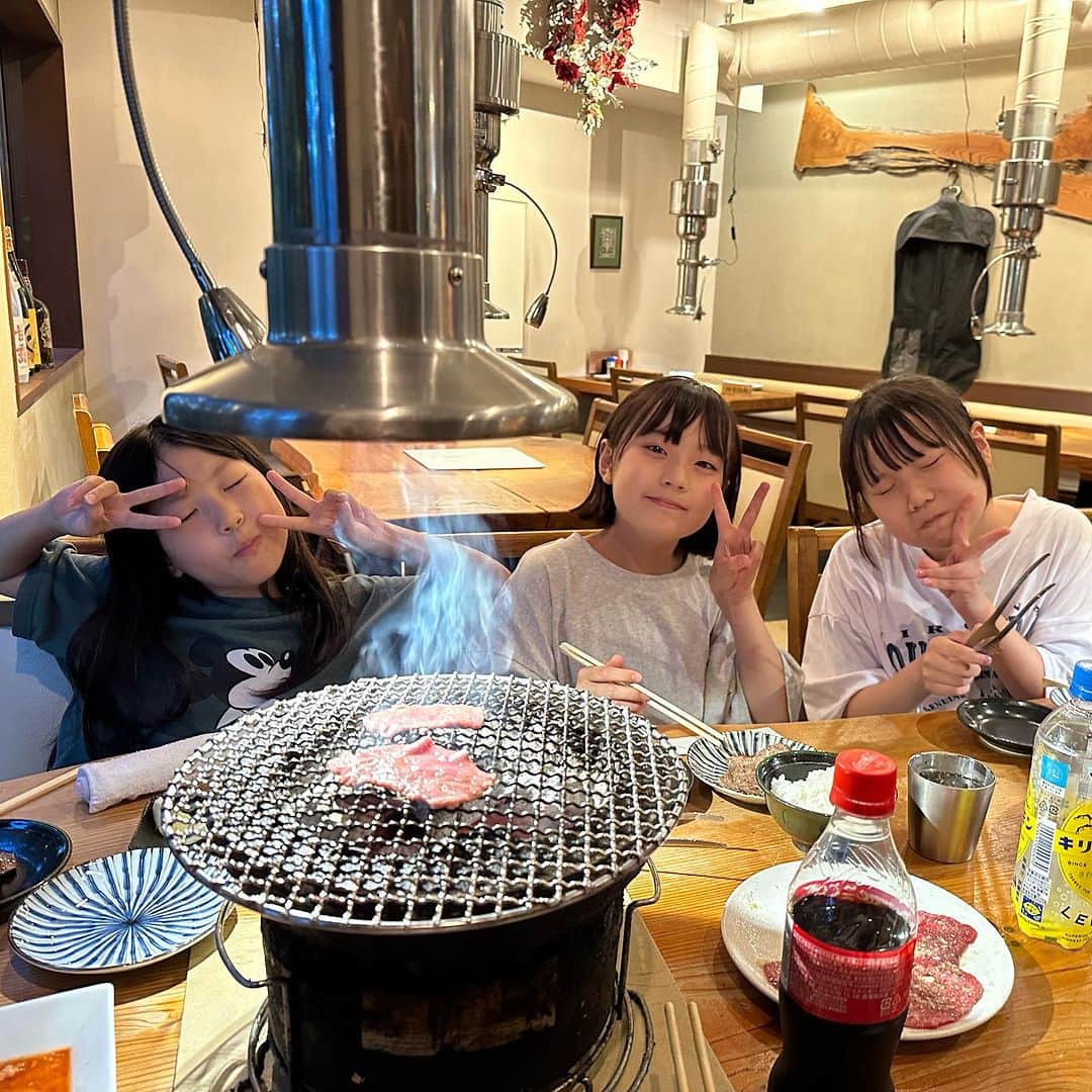 のインスタグラム：「なんかさぁ、こんなんでええんよね。日常に感じる楽しいとか幸せってね😆  #にぎやかってやっぱええよね #こんなんが好きなんよ #最後だけ何故かシューーーーー」