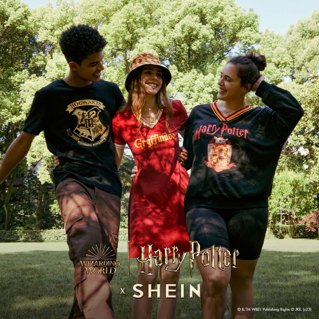 SHEINのインスタグラム：「Wear the Magic: Our Harry Potter Collection Brings Hogwarts to Your Wardrobe.  🔎17924111 17924477 17970953 17923989 17970964 18062854 17970981 17970991  🔗:https://shein.shop/q36gd2g  #HarryPotterxSHEIN #HarryPotter #SHEINCollabs #SHEIN」